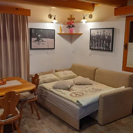 Apartma In Jezerci Apartment