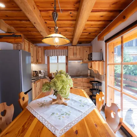 Apartma In Jezerci Lejlighed