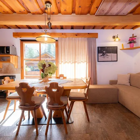 Apartma In Jezerci Gozd Martuljek