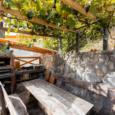 Apartman Apartma In Jezerci Gozd Martuljek