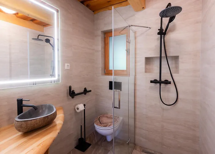 Apartment Apartma In Jezerci *