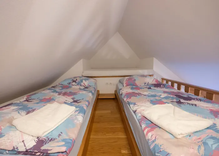 Apartma In Jezerci アパート ゴズ・マルチュリェク