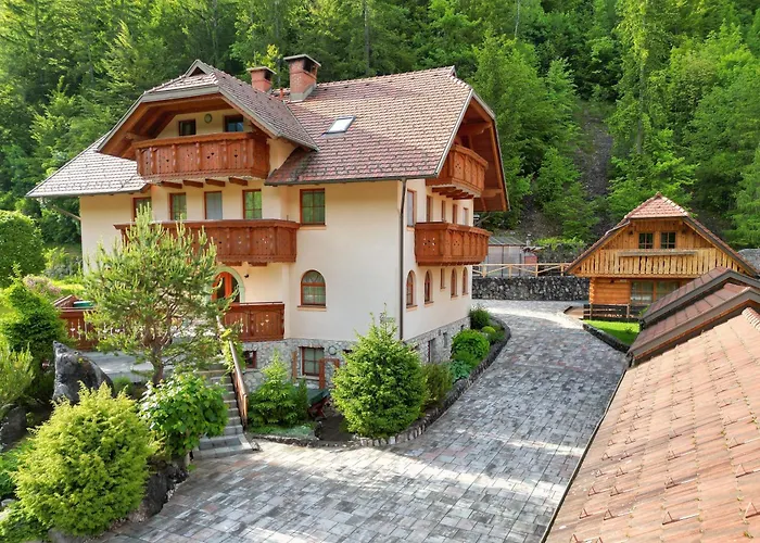 Apartma In Jezerci アパート ゴズ・マルチュリェク