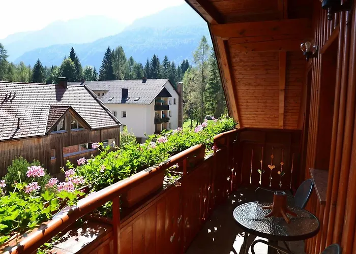 アパート Apartma In Jezerci ゴズ・マルチュリェク